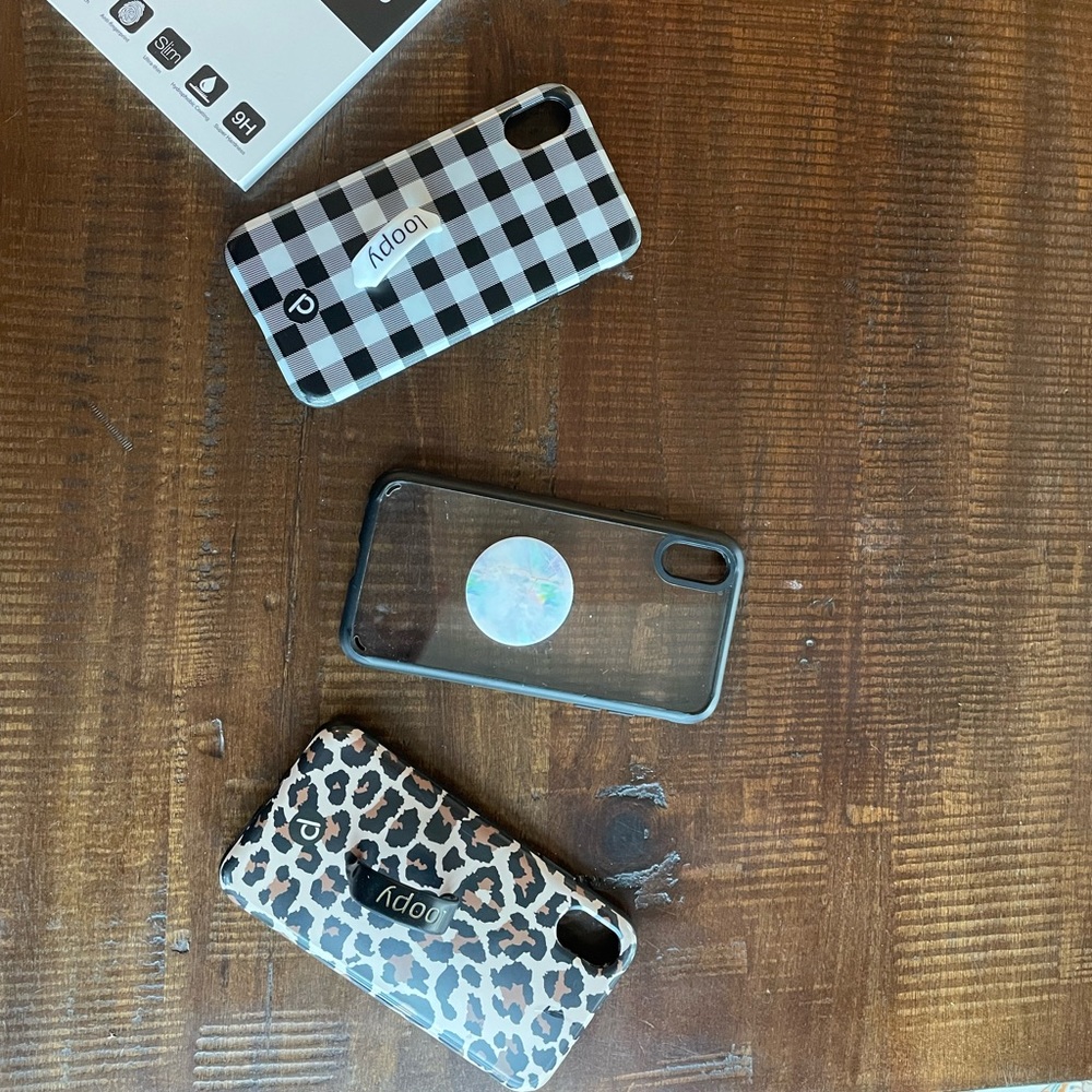 2 Loopy cases, 1 leopard and 1 check,1 Spigen clear case and tempered glass (2)